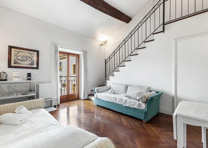 Brera Moscova - Classical - Wifi Milano
